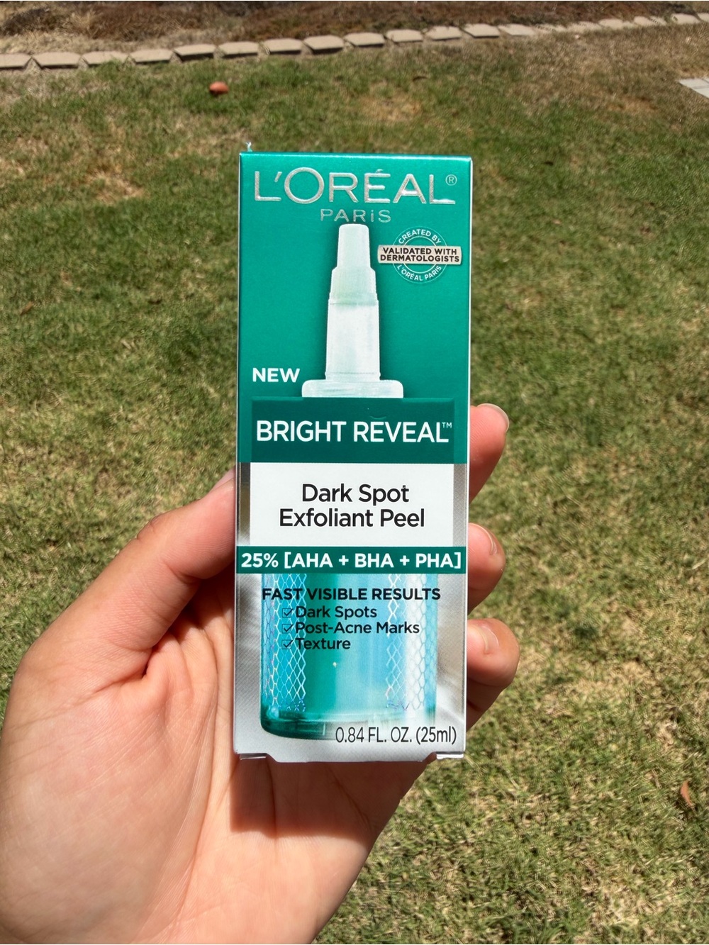 L'Oréal Paris Bright Reveal Exfoliant Peel- Brand New✨